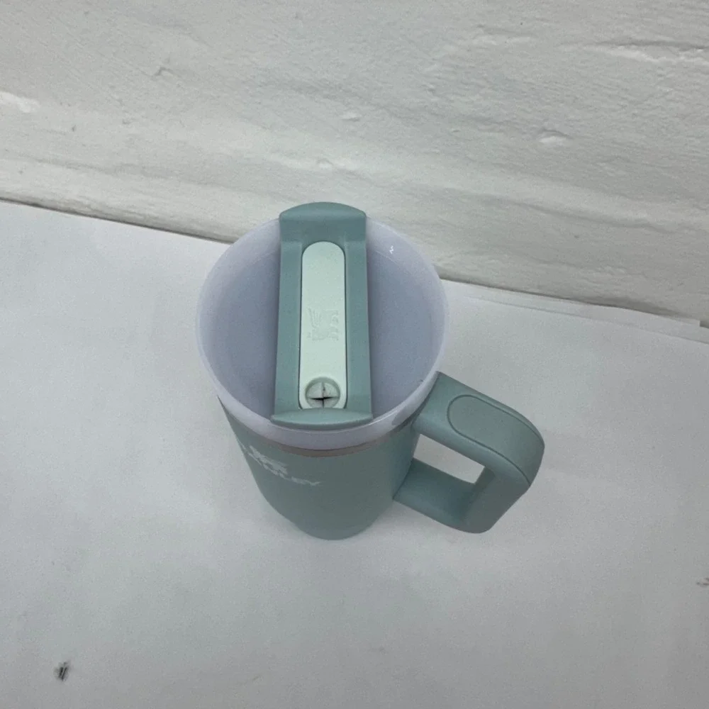 Stanley Tumbler 30oz Seafoam Green Travel Mug With Lid no straw - Picture 4 of 6